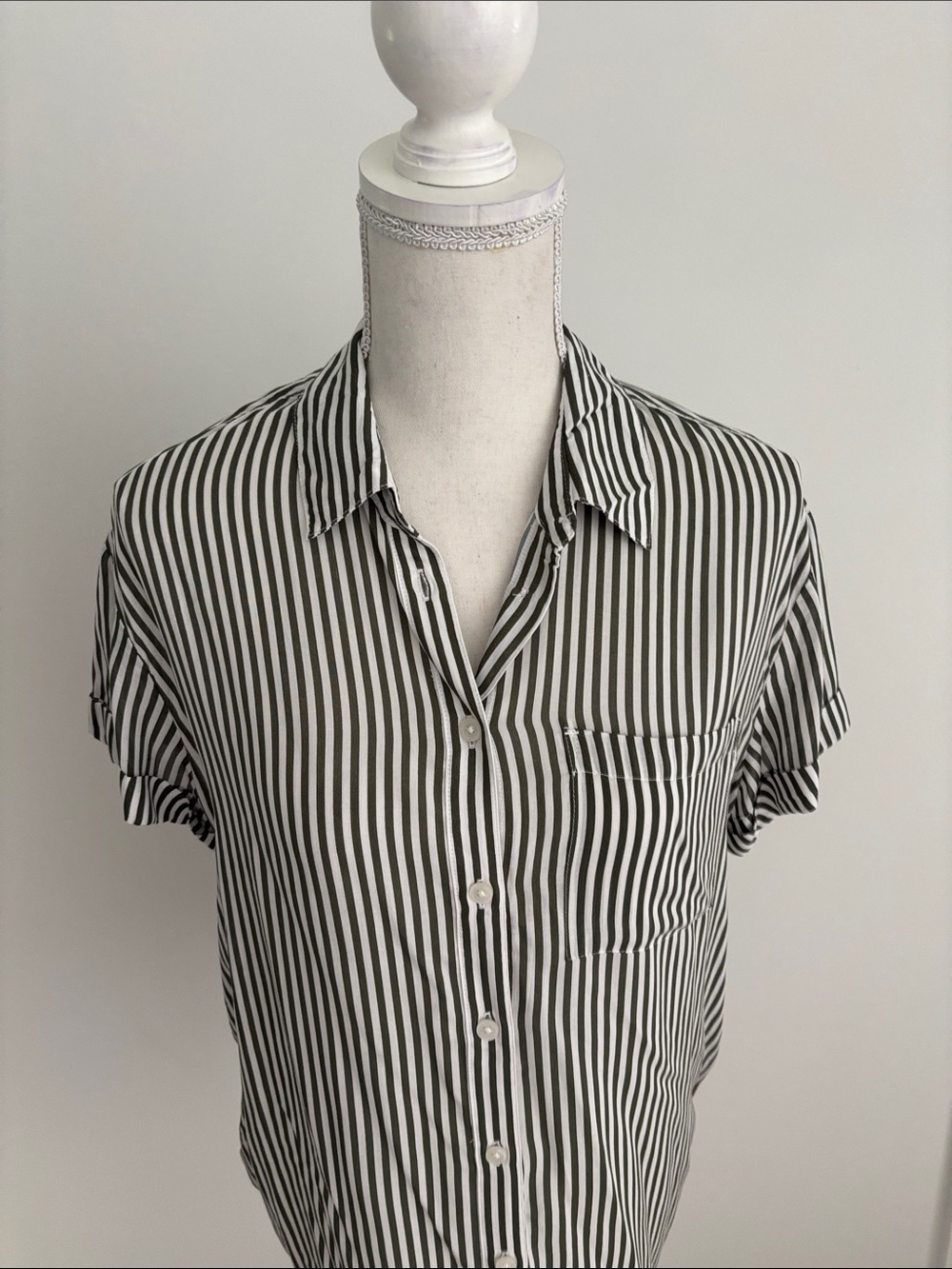 Green & White Vertical Stripe Button-Down Blouse - Picture 2 of 8